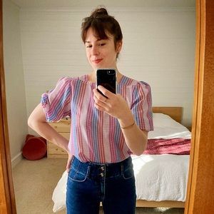 Meet your Posher, Amelia